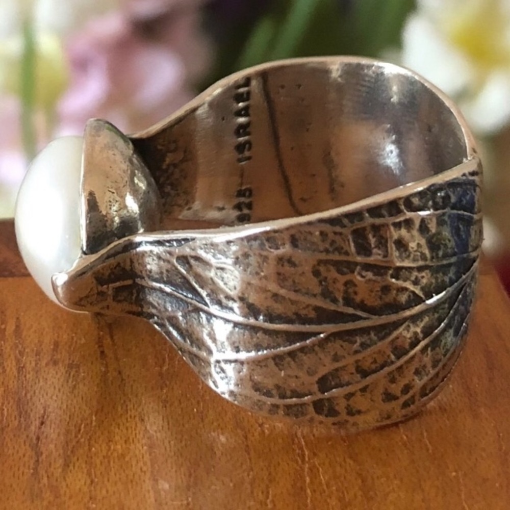 Silpada Silver & Pearl “Nestled Pearl” Ring R2865 Size 6 1/4
